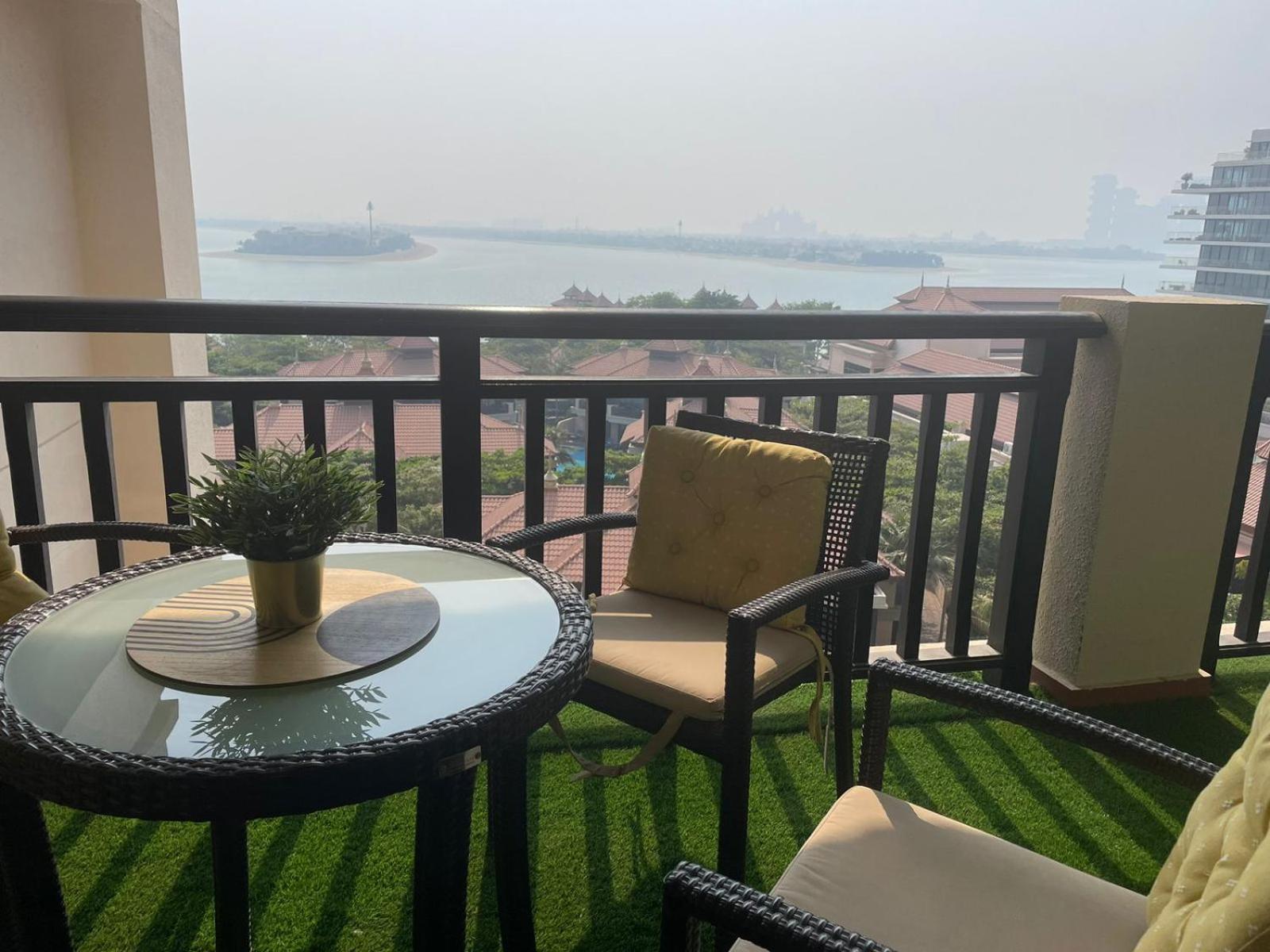 Anantara Hotel Apartment Palm Jumeirah Connected Anantara Hotel Dubái Exterior foto